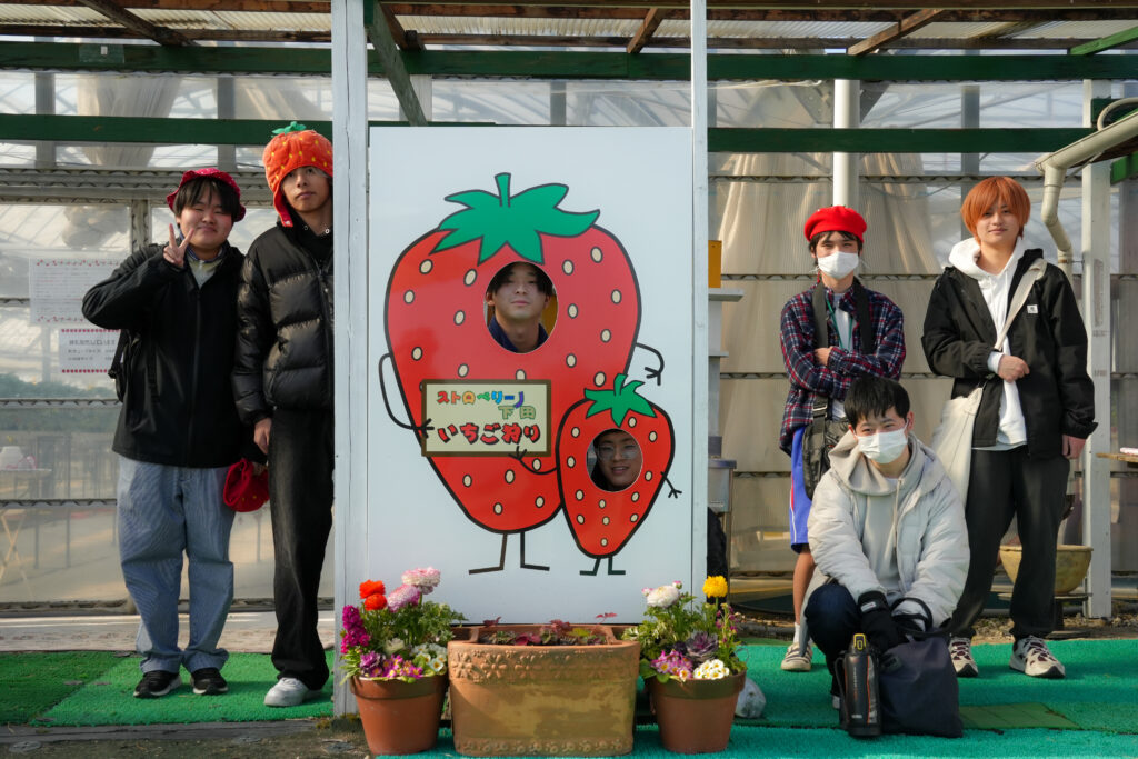 3年生お別れ遠足㏌ストロベリーノ下田
